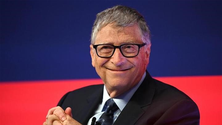 Bill Gates: Kisah Sukses dan Kontribusinya dalam Dunia Teknologi