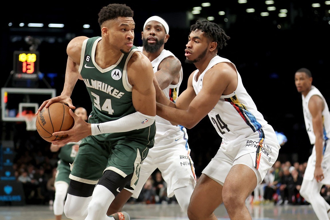 Milwaukee Bucks: Menaklukkan Dunia Basket dengan Giannis Antetokounmpo
